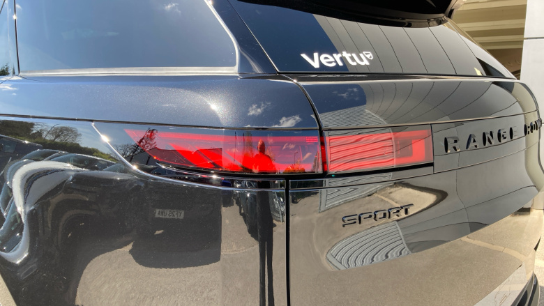 Land Rover Range Rover Sport 3.0 D250 Edition 5dr Auto Diesel Estate